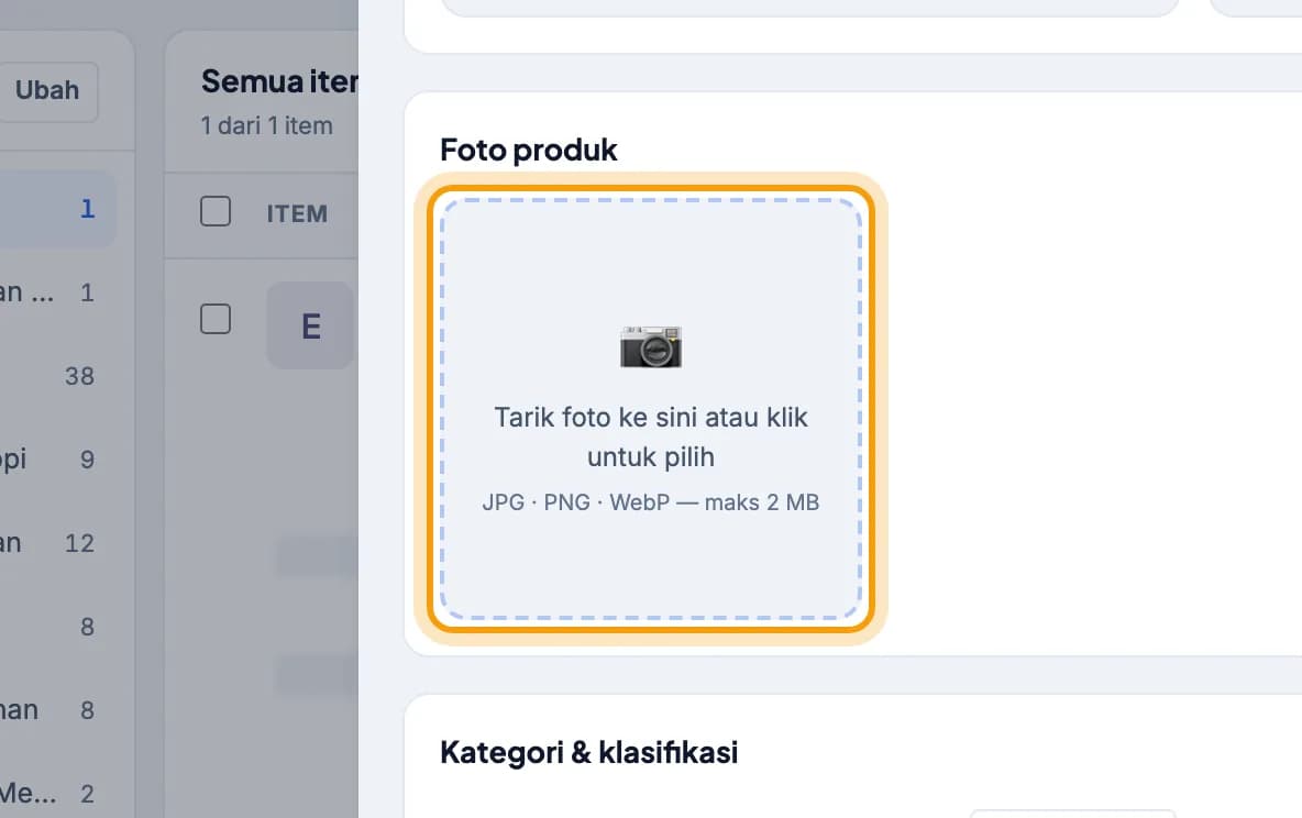 Kotak Foto produk bertuliskan Tarik foto ke sini atau klik untuk pilih disorot